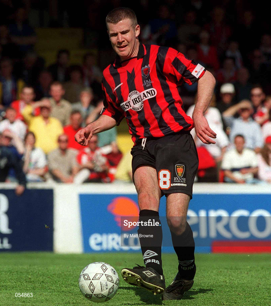 30 April 2000; Stephen Caffery of Bohemians during the FAI Cup Final match between Shelbourne and Bohemians at Tolka Park in Dublin. Photo by Matt Browne/Sportsfile