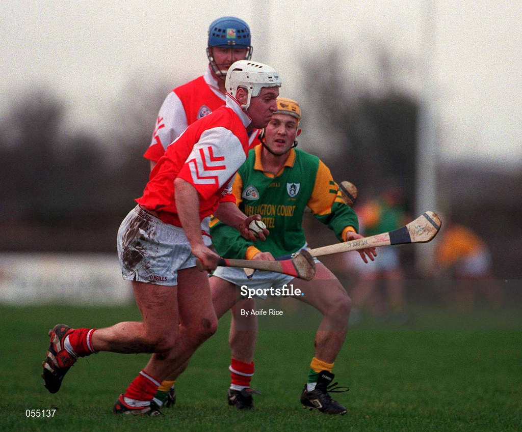 30 January 2000; Aidan Carter of Louth in action against Michael Coyle of Meath during the Kehoe Cup Quarter-Final match between Meath and Louth at Pairc Naomh Brid in Dundalk, Louth. Photo by Aoife Rice/Sportsfile