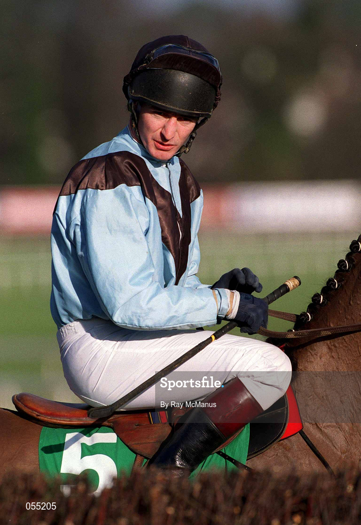 21 January 2001; Jockey Norman Williamson at Leopardstown Racecourse in Dublin. Photo by Ray McManus/Sportsfile