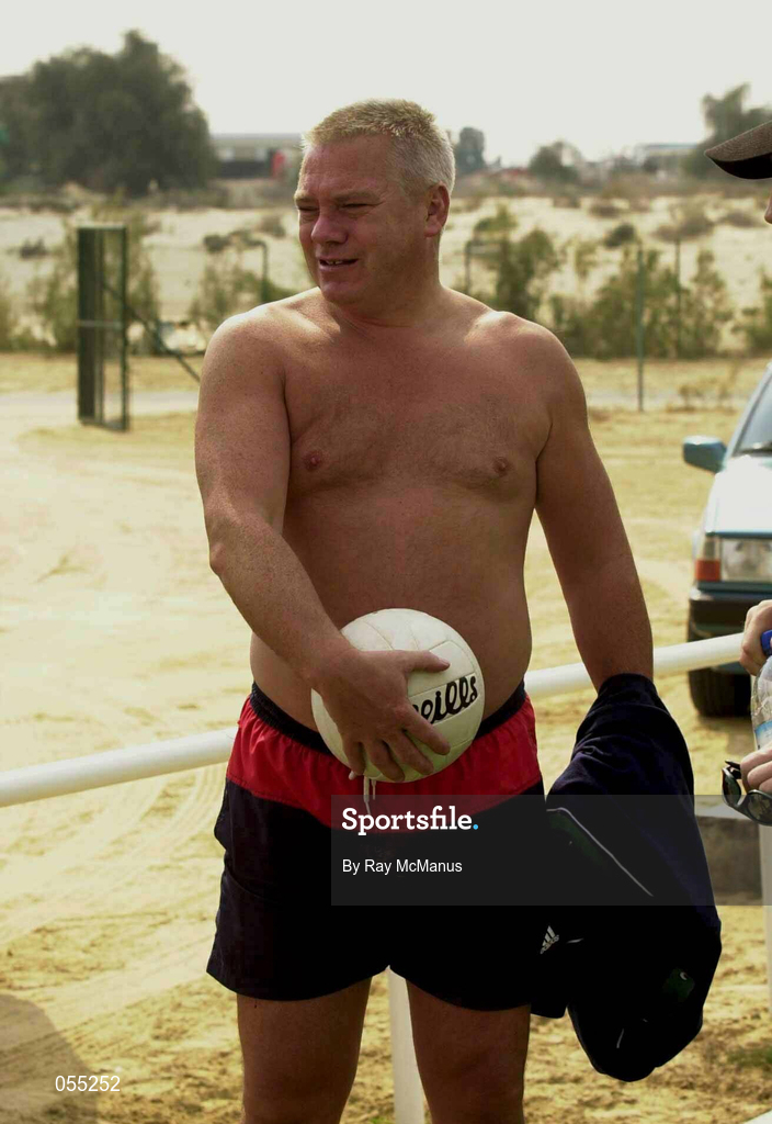 25 January 2001; Paidi O'Se pictured after a light training session at the Dubai Rugby Ground during the Eircell GAA All-Star Tour to Dubai, United Arab Emirates. Photo by Ray McManus/Sportsfile