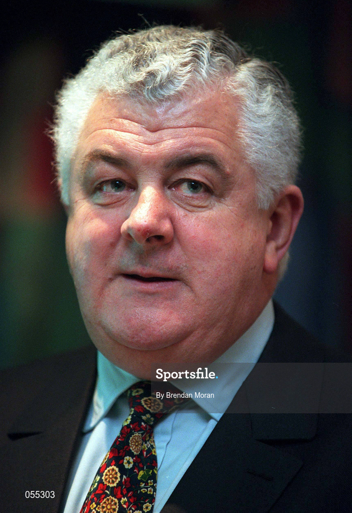 27 January 2001; Candidate for the Presidency of the Olympic Council of Ireland, Mr. Richard Burrows, during a press briefing in the Hilton Hotel after a meeting with representatives of the NOC Affiliated National Federations in the National Stadium in Dublin. Photo by Brendan Moran/Sportsfile