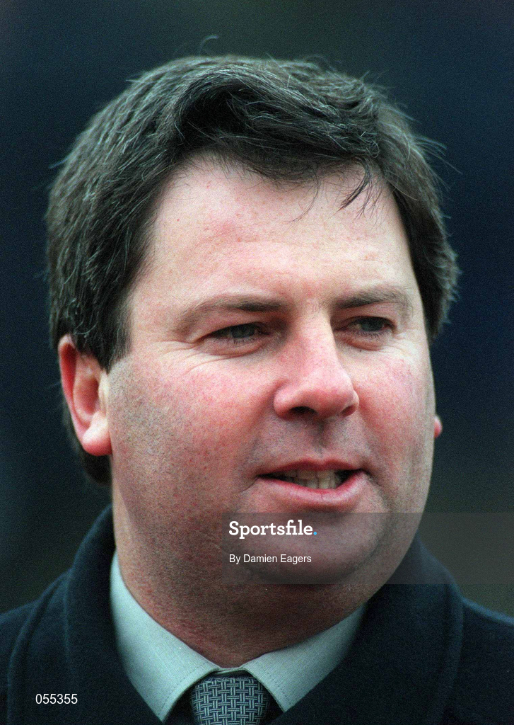 28 January 2001; Trainer Eric McNamara at Fairyhouse Racecourse in Ratoath, Meath. Photo by Damien Eagers/Sportsfile
