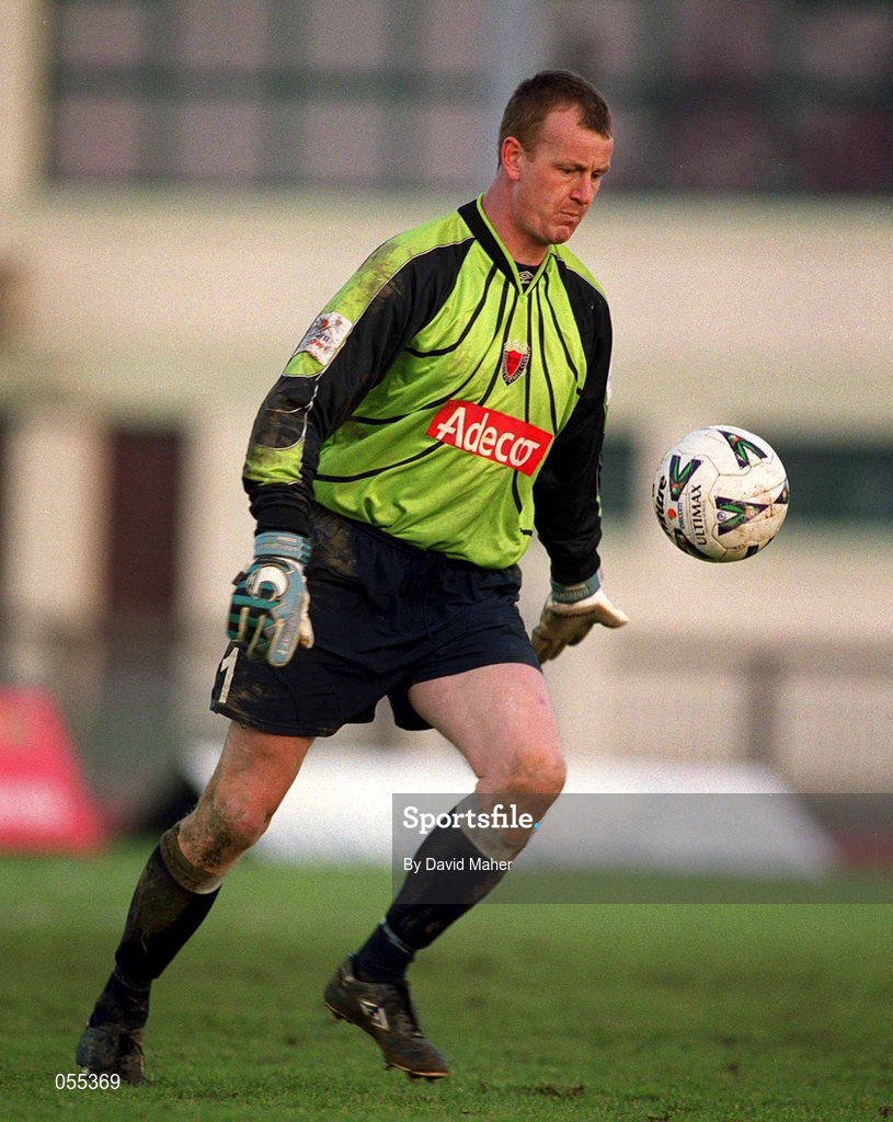 28 January 2001; Bohemians goalkeeper Wayne Russell during the Eircom League Premier Division match between Shamrock Rovers and Bohemians at Morton Stadium in Santry, Dublin. Photo by David Maher/Sportsfile