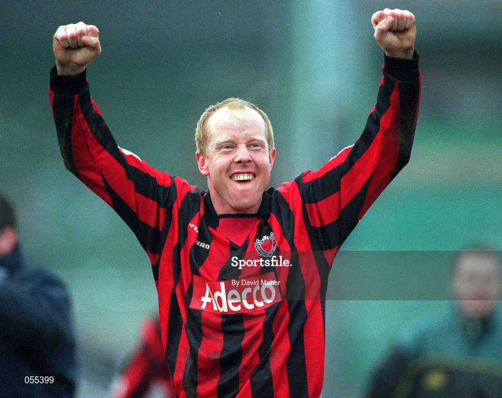 28 January 2001; Dave Hill of Bohemians celebrates at the final whistle of the Eircom League Premier Division match between Shamrock Rovers and Bohemians at Morton Stadium in Santry, Dublin. Photo by David Maher/Sportsfile