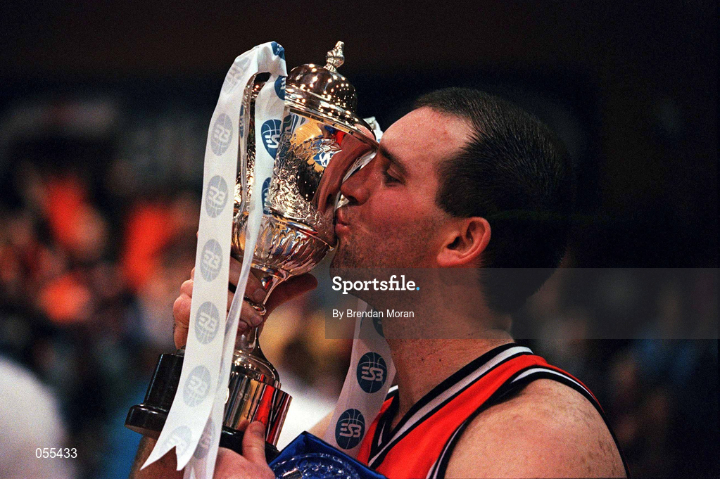 28 January 2001; Killester captain John Leahy kisses the cup following the ESB Men's Cup Final match between Killester and Longnecks Ballina at the National Basketball Arena in Tallaght, Dublin. Photo by Brendan Moran/Sportsfile