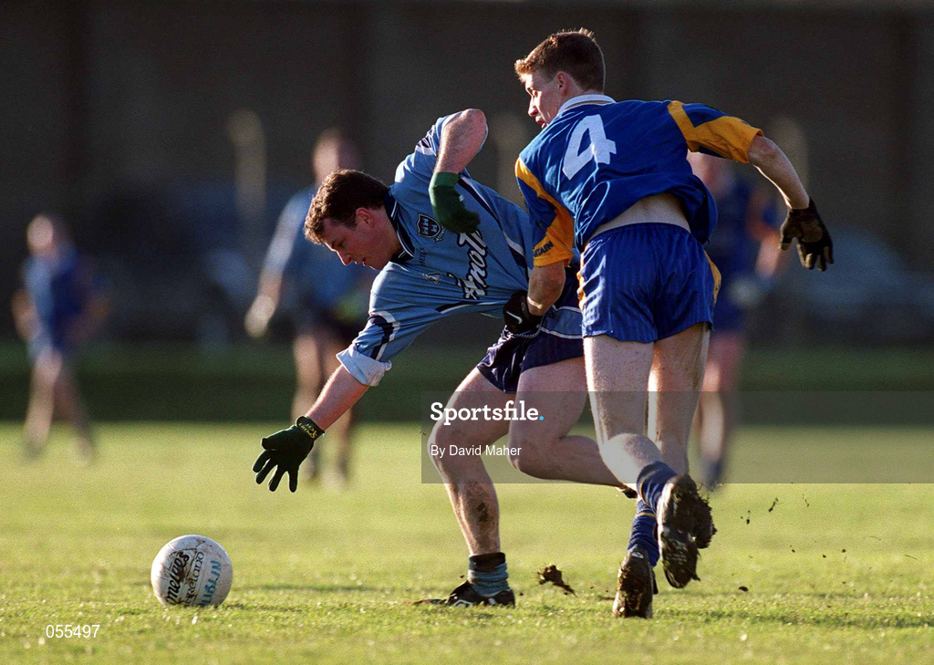 21 January 2001; Niall O'Donoghue of Dublin in action against Thomas Burke of Wicklow during the O'Byrne Cup Quarter-Final match between Wicklow and Dublin at the County Grounds in Aughrim, Wicklow. Photo by David Maher/Sportsfile