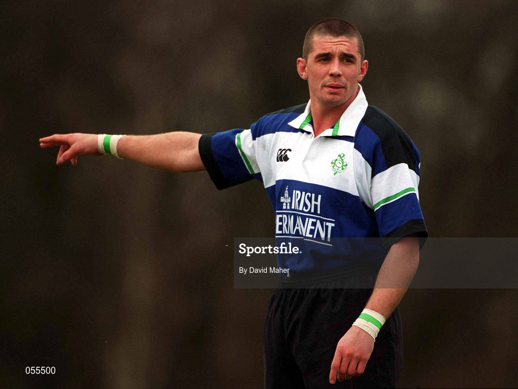 29 January 2001; Alan Quinlan during Ireland rugby squad training at ALSAA Sportsgrounds in Dublin. Photo by David Maher/Sportsfile