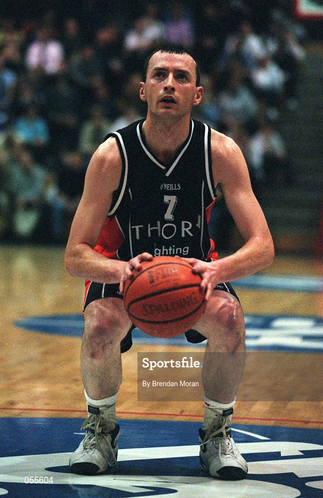 27 January 2001; Damien Sealy of Killester during the ESB Men's Cup Semi-Final match between Killester and Big Al's Notre Dame at the National Basketball Arena in Tallaght, Dublin. Photo by Brendan Moran/Sportsfile