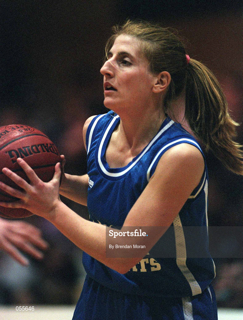 26 January 2001; Olivia O'Reilly of Wildcats during the ESB Women's Cup Semi-Final match between Wildcats and UL Limerick at the National Basketball Arena in Tallaght, Dublin. Photo by Brendan Moran/Sportsfile