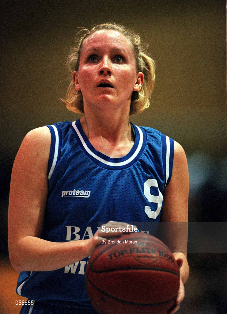 26 January 2001; Catriona White of Wildcats during the ESB Women's Cup Semi-Final match between Wildcats and UL Limerick at the National Basketball Arena in Tallaght, Dublin. Photo by Brendan Moran/Sportsfile