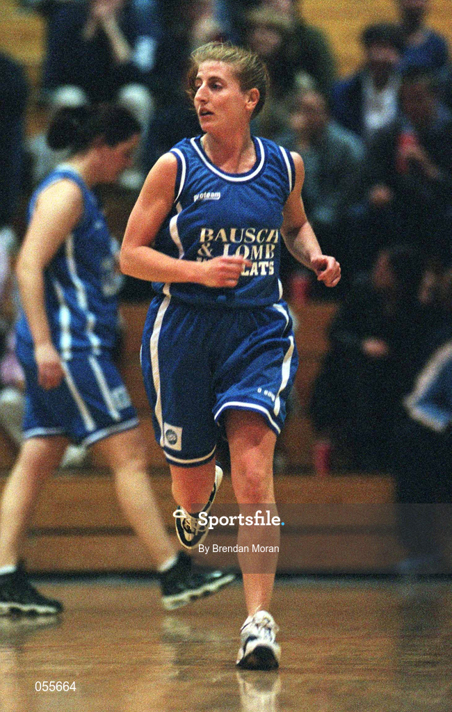 26 January 2001; Olivia O'Reilly of Wildcats during the ESB Women's Cup Semi-Final match between Wildcats and UL Limerick at the National Basketball Arena in Tallaght, Dublin. Photo by Brendan Moran/Sportsfile