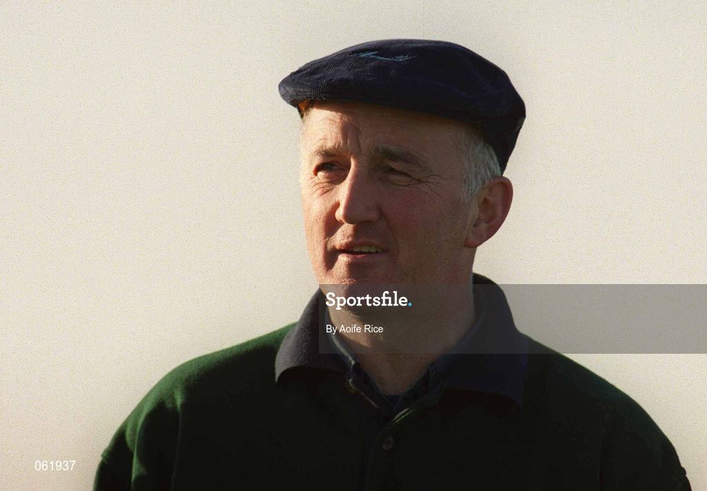 21 January 2001; Dublin manager Kevin Fennelly during the Walsh Cup Semi-Final match between Wexford and Dublin at Ferns in Wexford. Photo by Aoife Rice/Sportsfile