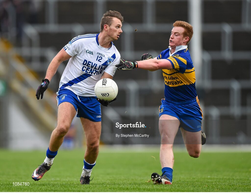28 November 2015; Paul O'Donoghue, St Mary's, in action against Cillian McSweeney, Carrigaline. AIB Munster GAA Football Intermediate Club Championship Final, St Mary's, Kerry, v Carrigaline, Cork. Fitzgerald Stadium, Killarney, Co. Kerry. Picture credit: Stephen McCarthy / SPORTSFILE