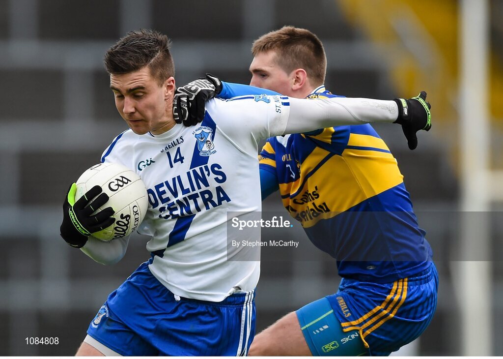 28 November 2015; Daniel Daly, St Mary's, in action against Peter Ronayne, Carrigaline. AIB Munster GAA Football Intermediate Club Championship Final, St Mary's, Kerry, v Carrigaline, Cork. Fitzgerald Stadium, Killarney, Co. Kerry. Picture credit: Stephen McCarthy / SPORTSFILE