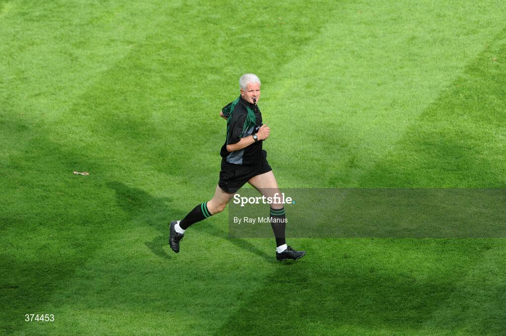 23 August 2009; Referee John Bannon. GAA Football All-Ireland Senior Championship Semi-Final, Tyrone v Cork, Croke Park, Dublin. Picture credit: Ray McManus / SPORTSFILE