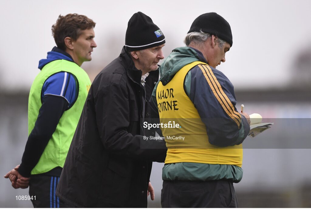 28 November 2015; St Mary's selectors James O'SullEvan, centre, and Noel Cournane, right, with manager Maurice Fitzgerald. AIB Munster GAA Football Intermediate Club Championship Final, St Mary's, Kerry, v Carrigaline, Cork. Fitzgerald Stadium, Killarney, Co. Kerry. Picture credit: Stephen McCarthy / SPORTSFILE