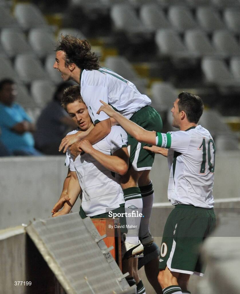 5 September 2009; Kevin Doyle celebrates with team-mates Stephen Hunt, centre and Robbie Keane, right, after scoring a 5th minute goal for the Republic of Ireland. Cyprus v Republic of Ireland - 2010 FIFA World Cup Qualifier, GSP Stadium, Nicosia, Cyprus. Picture credit: David Maher / SPORTSFILE