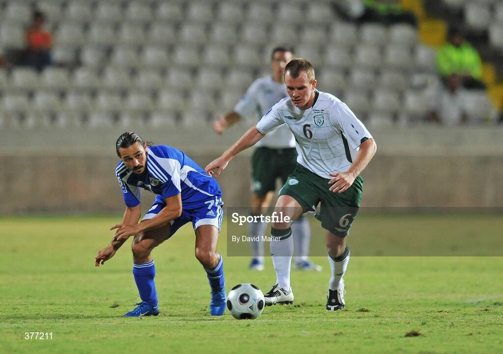 5 September 2009; Glenn Whelan, Republic of Ireland, in action against Efstathios Aloneftis, Cyprus. Cyprus v Republic of Ireland - 2010 FIFA World Cup Qualifier, GSP Stadium, Nicosia, Cyprus. Picture credit: David Maher / SPORTSFILE