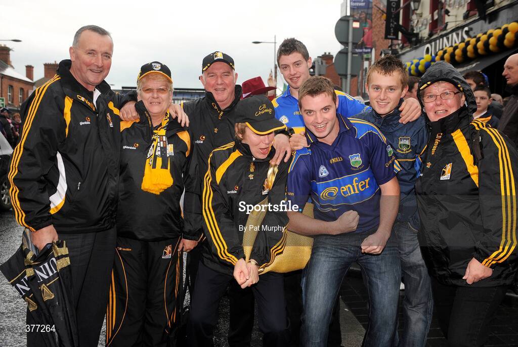 6 September 2009; Kilkenny and Tipperary supporters in a jovial mood before the game. GAA Hurling All-Ireland Senior Championship Final, Kilkenny v Tipperary, Croke Park, Dublin. Picture credit: Pat Murphy / SPORTSFILE