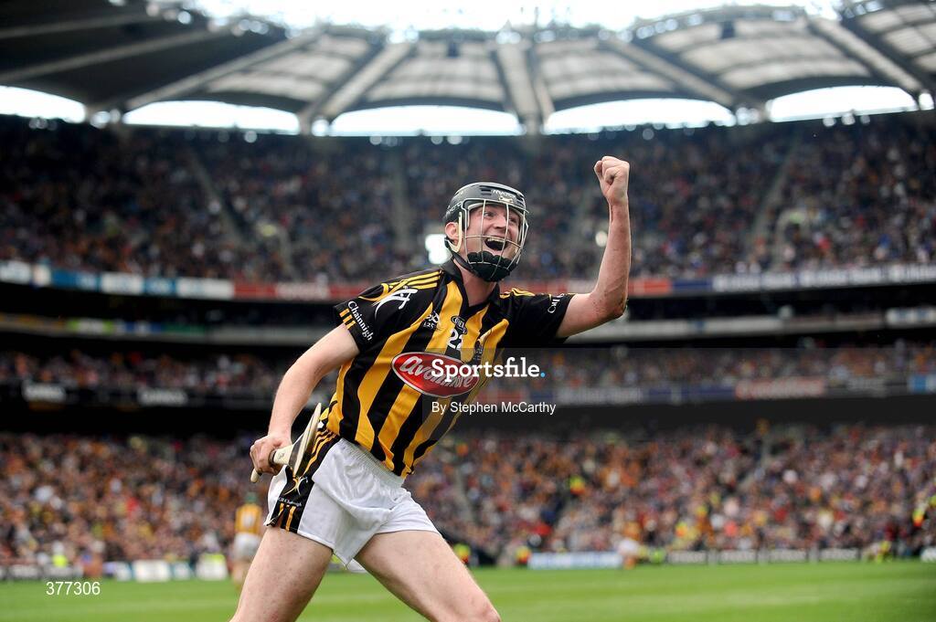 6 September 2009; Martin Comerford, Kilkenny, celebrates after scoring his side's second goal. GAA Hurling All-Ireland Senior Championship Final, Kilkenny v Tipperary, Croke Park, Dublin. Picture credit: Stephen McCarthy / SPORTSFILE