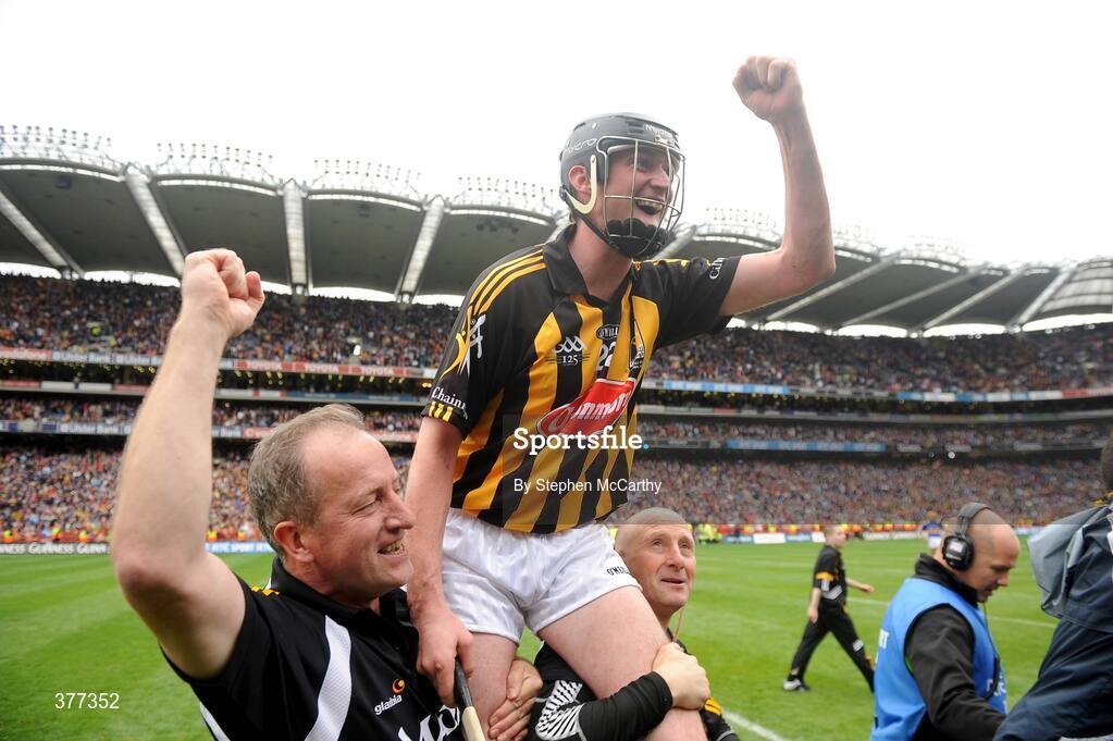 6 September 2009; Martin Comerford, Kilkenny, celebrates his side's victory. GAA Hurling All-Ireland Senior Championship Final, Kilkenny v Tipperary, Croke Park, Dublin. Picture credit: Stephen McCarthy / SPORTSFILE