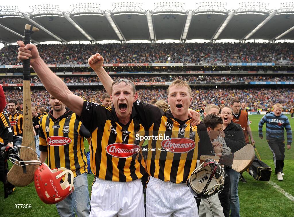 6 September 2009; John Tennyson, left, and Aidan Fogarty, Kilkenny, celebrates their side's victory. GAA Hurling All-Ireland Senior Championship Final, Kilkenny v Tipperary, Croke Park, Dublin. Picture credit: Stephen McCarthy / SPORTSFILE