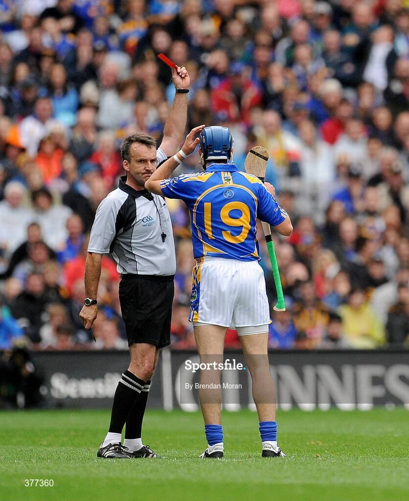 6 September 2009; Benny Dunne, Tipperary, is shown a red card by referee Diarmuid Kirwan. GAA Hurling All-Ireland Senior Championship Final, Kilkenny v Tipperary, Croke Park, Dublin. Picture credit: Brendan Moran / SPORTSFILE