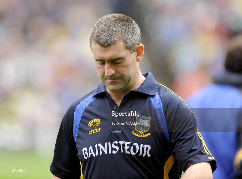 6 September 2009; Tipperary manager Liam Sheedy walks off at the end. GAA Hurling All-Ireland Senior Championship Final, Kilkenny v Tipperary, Croke Park, Dublin. Picture credit: Oliver McVeigh / SPORTSFILE