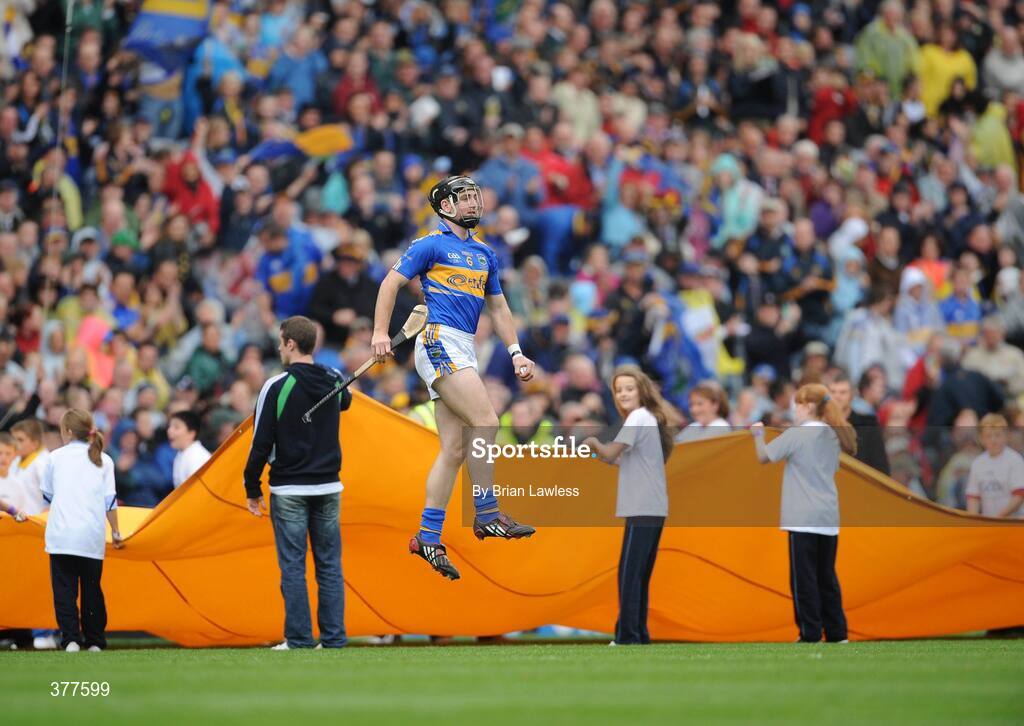 6 September 2009; Tipperary's Conor O'Mahony makes his way onto the pitch for the start of the match. GAA Hurling All-Ireland Senior Championship Final, Kilkenny v Tipperary, Croke Park, Dublin. Picture credit: Brian Lawless / SPORTSFILE
