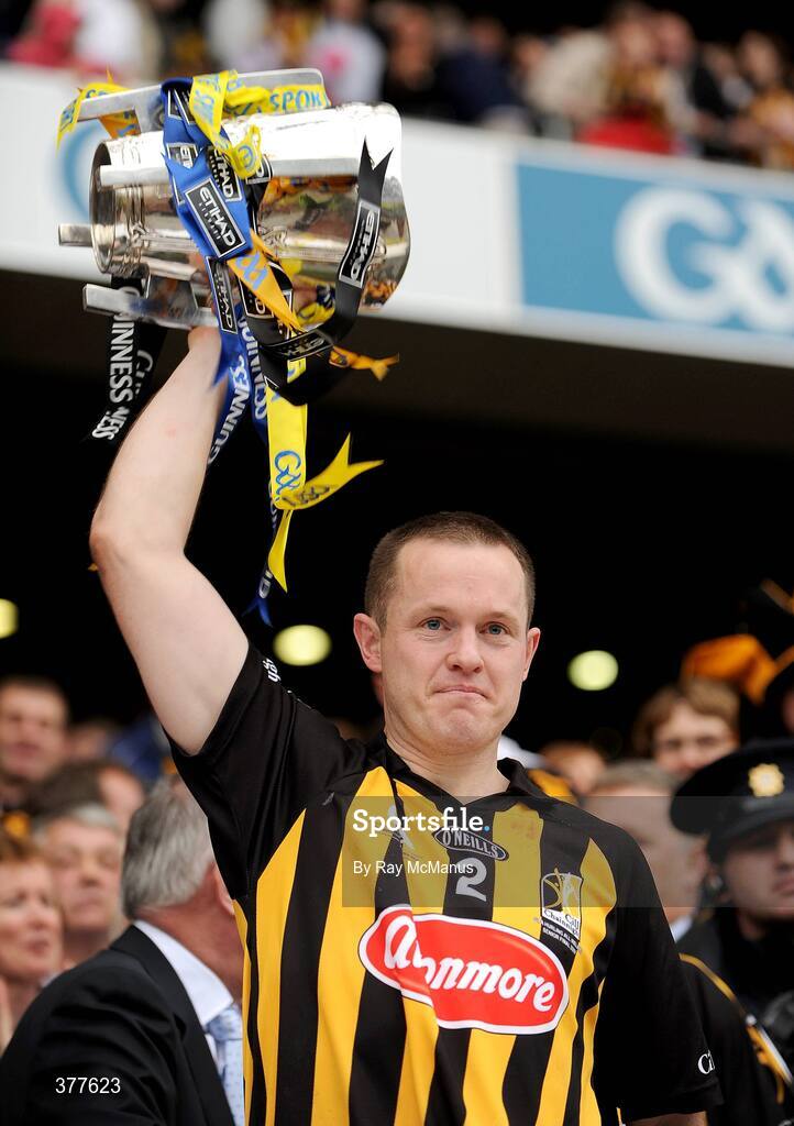 6 September 2009; Kikenny's Michael Kavanagh lifts the Liam MacCarthy Cup. GAA Hurling All-Ireland Senior Championship Final, Kilkenny v Tipperary, Croke Park, Dublin. Picture credit: Ray McManus / SPORTSFILE