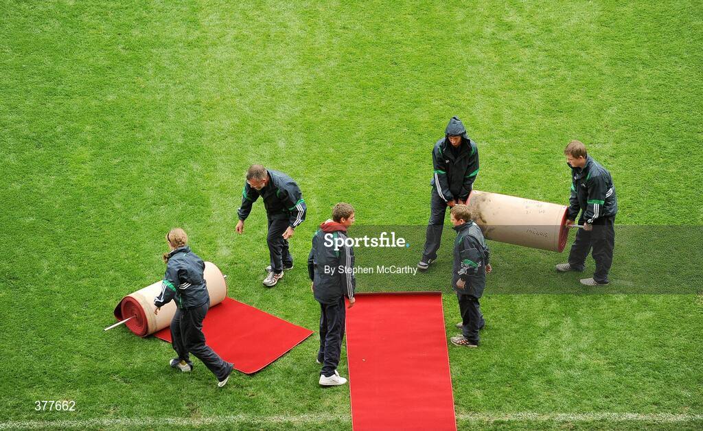 6 September 2009; Workers lay the red carpet. GAA Hurling All-Ireland Senior Championship Final, Kilkenny v Tipperary, Croke Park, Dublin. Picture credit: Stephen McCarthy / SPORTSFILE