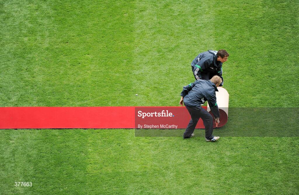 6 September 2009; Workers lay the red carpet. GAA Hurling All-Ireland Senior Championship Final, Kilkenny v Tipperary, Croke Park, Dublin. Picture credit: Stephen McCarthy / SPORTSFILE