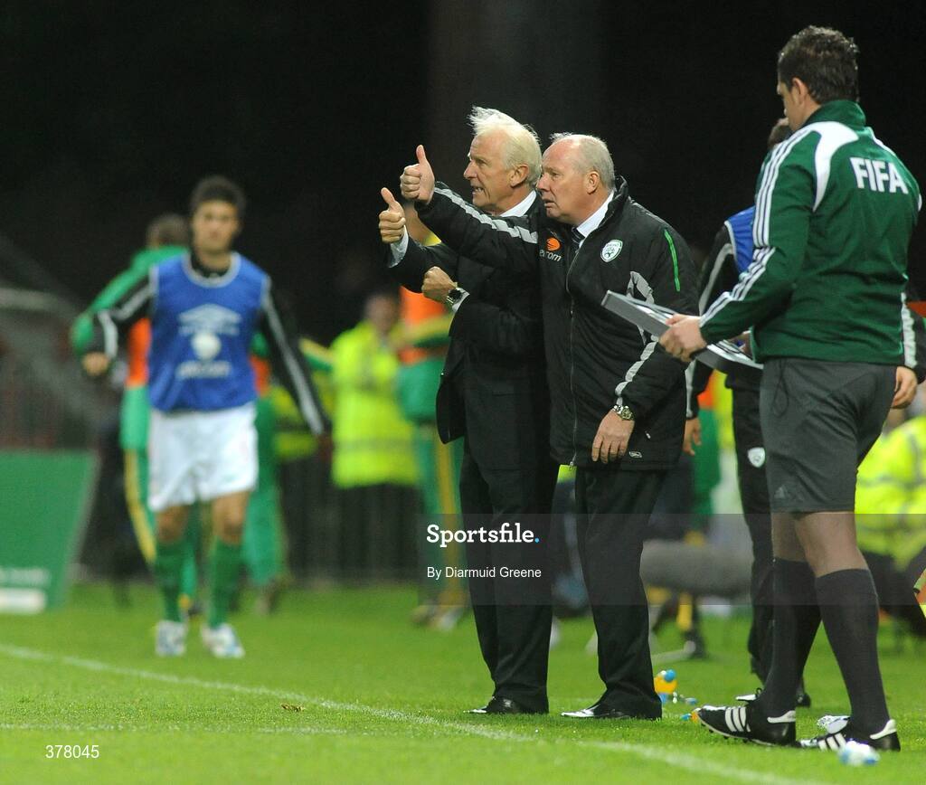 8 September 2009; Republic of Ireland manager Giovanni Trapattoni and assistant manager Liam Brady during the game. International Friendly, Republic of Ireland v South Africa, Thomond Park, Limerick. Picture Credit: Diarmuid Greene / SPORTSFILE