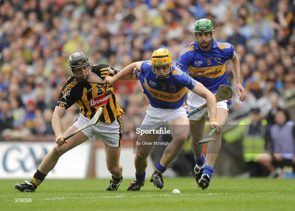 6 September 2009; Padraic Maher, Tipperary, in action against Aidan Fogarty, Kilkenny. GAA Hurling All-Ireland Senior Championship Final, Kilkenny v Tipperary, Croke Park, Dublin. Picture credit: Oliver McVeigh / SPORTSFILE