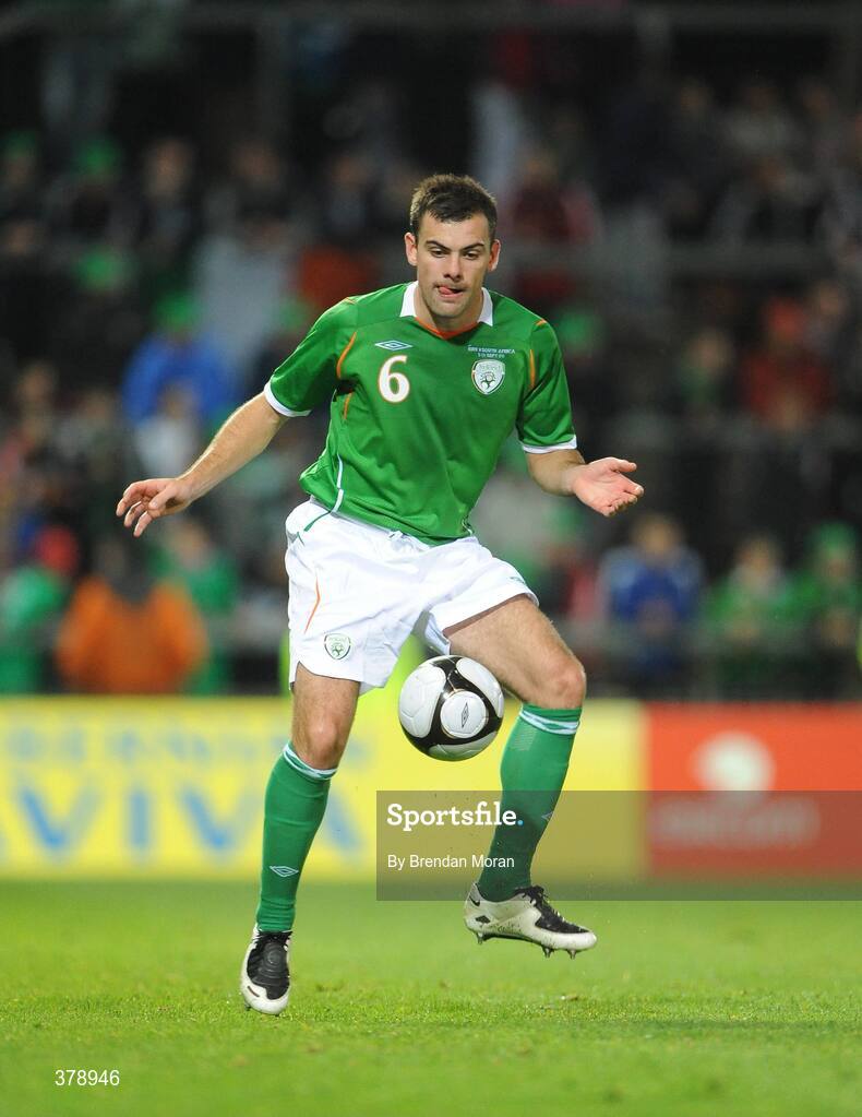 8 September 2009; Darron Gibson, Republic of Ireland. International Friendly, Republic of Ireland v South Africa, Thomond Park, Limerick. Picture Credit: Brendan Moran / SPORTSFILE