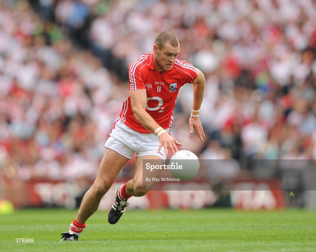 23 August 2009; Pearse O'Neill, Cork. GAA Football All-Ireland Senior Championship Semi-Final, Tyrone v Cork, Croke Park, Dublin. Picture credit: Ray McManus / SPORTSFILE