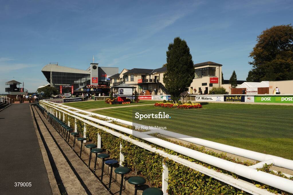 12 September 2009; A general view of the Parade ring at the Curragh. The Curragh Racecourse, Co. Kildare. Picture credit: Ray McManus / SPORTSFILE