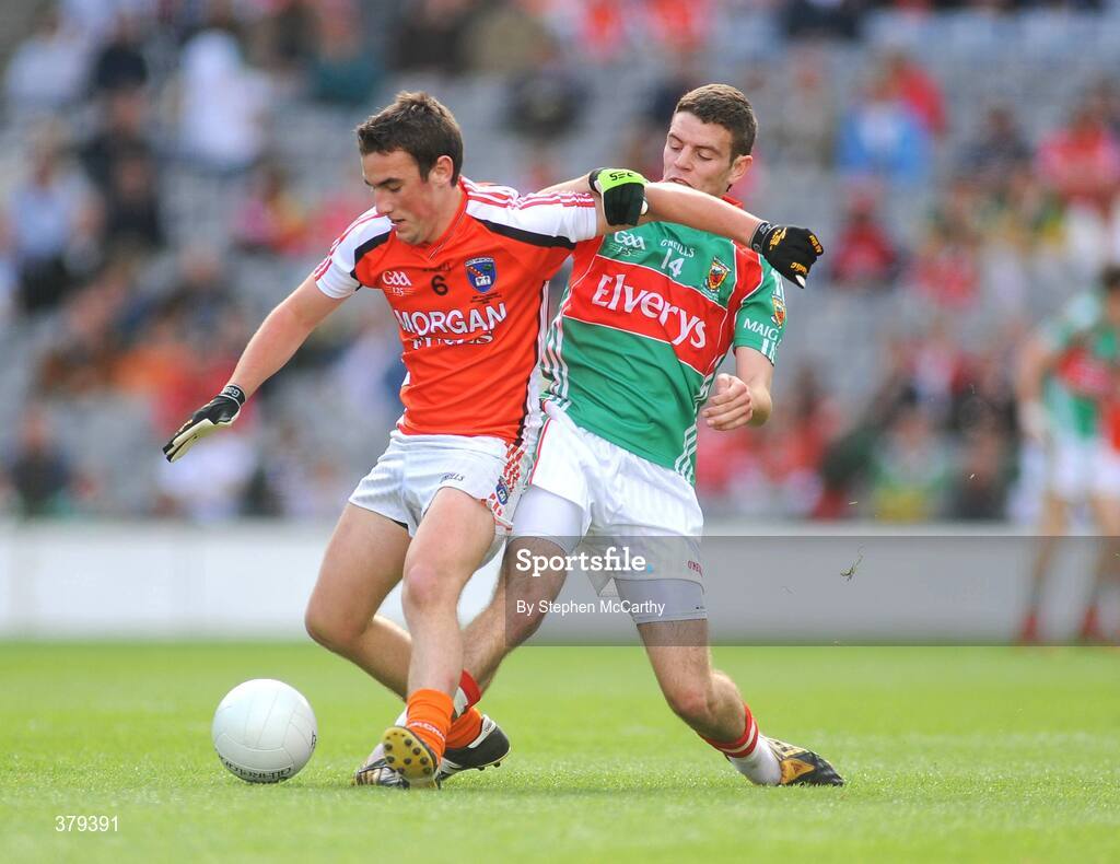 20 September 2009; Declan McKenna, Armagh, in action against Aidan Walsh, Mayo. ESB GAA Football All-Ireland Minor Championship Final, Armagh v Mayo, Croke Park, Dublin. Picture credit: Stephen McCarthy / SPORTSFILE