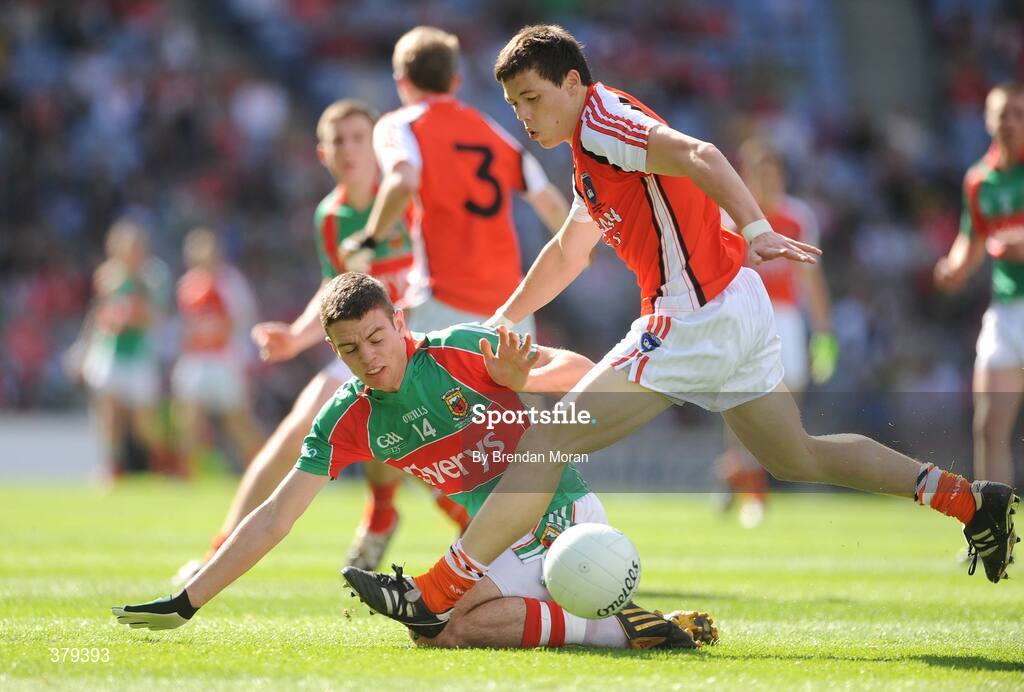 20 September 2009; Aidan Walsh, Mayo, in action against Niall Rowland, Armagh. ESB GAA Football All-Ireland Minor Championship Final, Armagh v Mayo, Croke Park, Dublin. Picture credit: Brendan Moran / SPORTSFILE