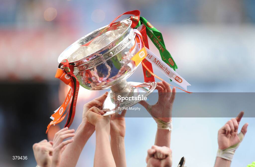20 September 2009; The Tom Markham Cup is held aloft by the Armagh players. ESB GAA Football All-Ireland Minor Championship Final, Armagh v Mayo, Croke Park, Dublin. Picture credit: Pat Murphy / SPORTSFILE