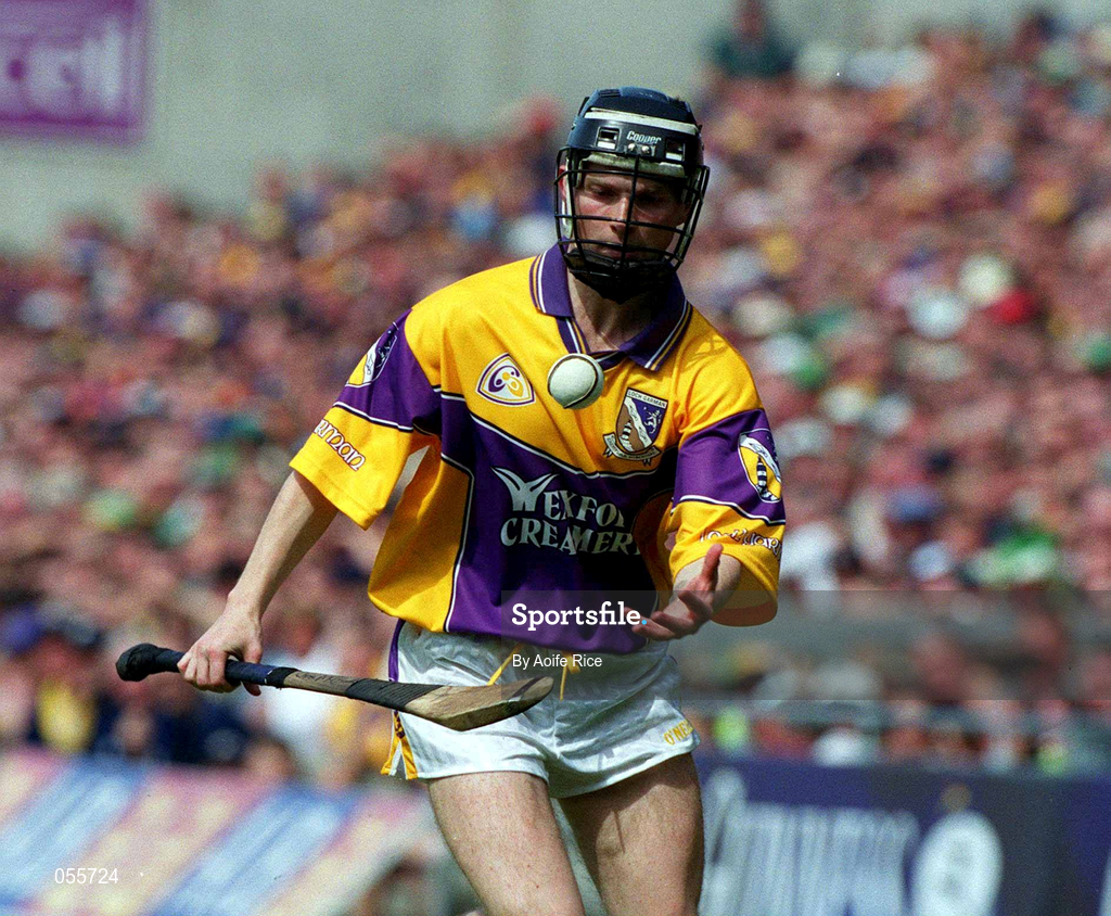 18 June 2000; Chris McGrath of Wexford during the Guinness Leinster Senior Hurling Championship Semi-Final match between Offaly and Wexford at Croke Park in Dublin. Photo by Aoife Rice/Sportsfile