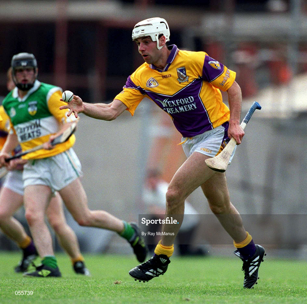 18 June 2000; Darragh Ryan of Wexford during the Guinness Leinster Senior Hurling Championship Semi-Final match between Offaly and Wexford at Croke Park in Dublin. Photo by Ray McManus/Sportsfile