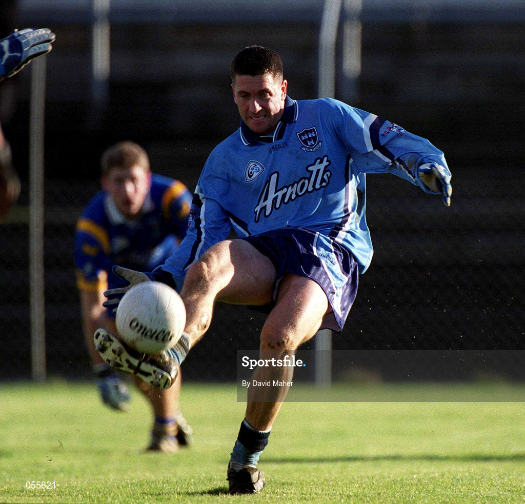 21 January 2001; Senan Connell of Dublin during the O'Byrne Cup Quarter-Final match between Wicklow and Dublin at the County Grounds in Aughrim, Wicklow. Photo by David Maher/Sportsfile