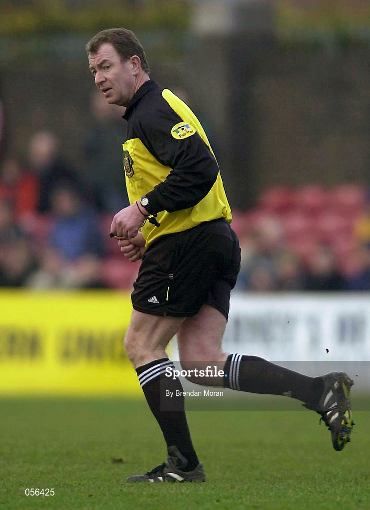 21 January 2001; Referee Dick O'Hanlon during the Eircom League Premier Division match between Cork City and Shelbourne at Turner's Cross in Cork. Photo by Brendan Moran/Sportsfile