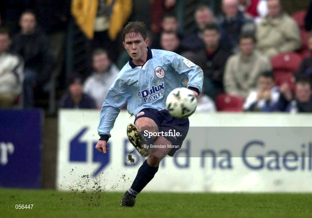 21 January 2001; Richie Baker of Shelbourne during the Eircom League Premier Division match between Cork City and Shelbourne at Turner's Cross in Cork. Photo by Brendan Moran/Sportsfile