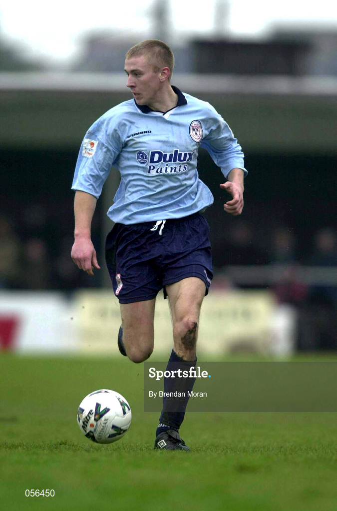 21 January 2001; Richie Foran of Shelbourne during the Eircom League Premier Division match between Cork City and Shelbourne at Turner's Cross in Cork. Photo by Brendan Moran/Sportsfile