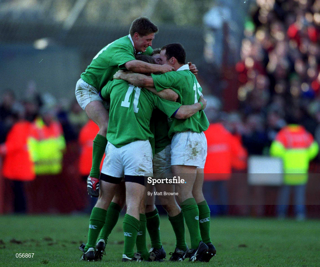 17 February 2001; Ireland players, from left, Ronan O'Gara, Tyrone Howe and Girvan Dempsey celebrate after the Lloyds TSB Six Nations Rugby Championship match between Ireland and France at Lansdowne Road in Dublin. Photo by Matt Browne/Sportsfile