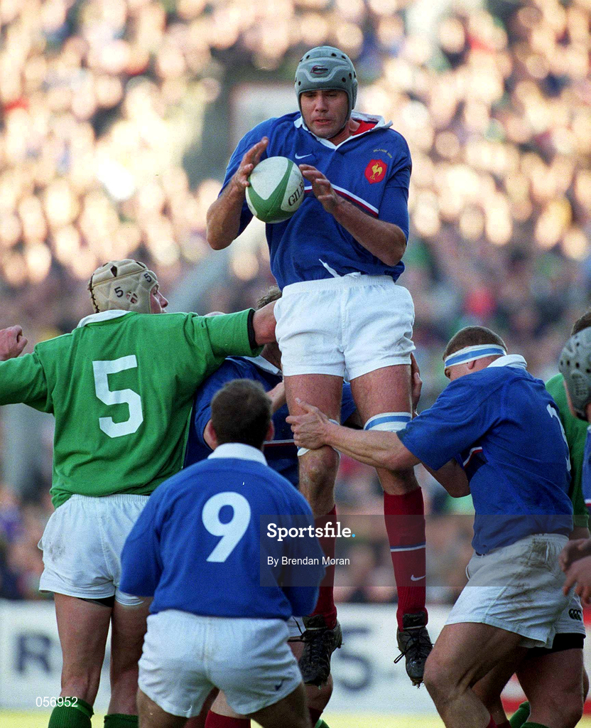 17 February 2001; David Auradon of France during the Lloyds TSB Six Nations Rugby Championship match between Ireland and France at Lansdowne Road in Dublin. Photo by Brendan Moran/Sportsfile
