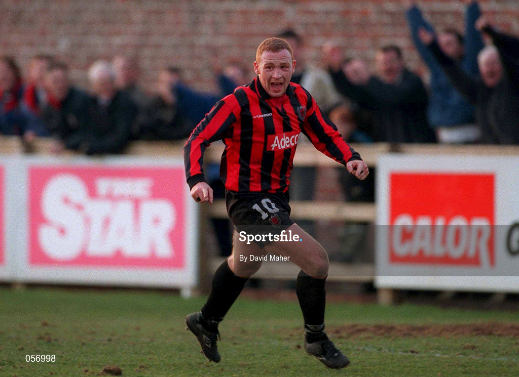 18 February 2001; Glen Crowe of Bohemians celebrates after scoring his side's fourth and winning goal during the Eircom League Premier Division match between UCD and Bohemians at Belfield Park in Dublin. Photo by David Maher/Sportsfile