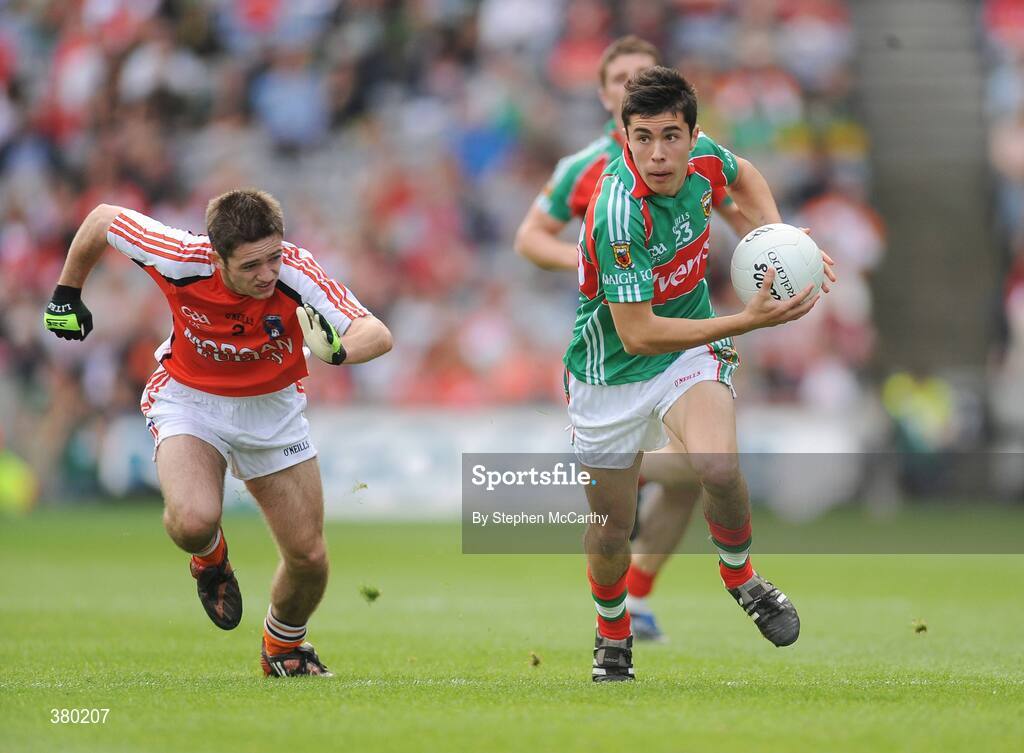 20 September 2009; Jack McDonnell, Mayo, in action against Kealan Downey, Armagh. ESB GAA Football All-Ireland Minor Championship Final, Armagh v Mayo, Croke Park, Dublin. Picture credit: Stephen McCarthy / SPORTSFILE